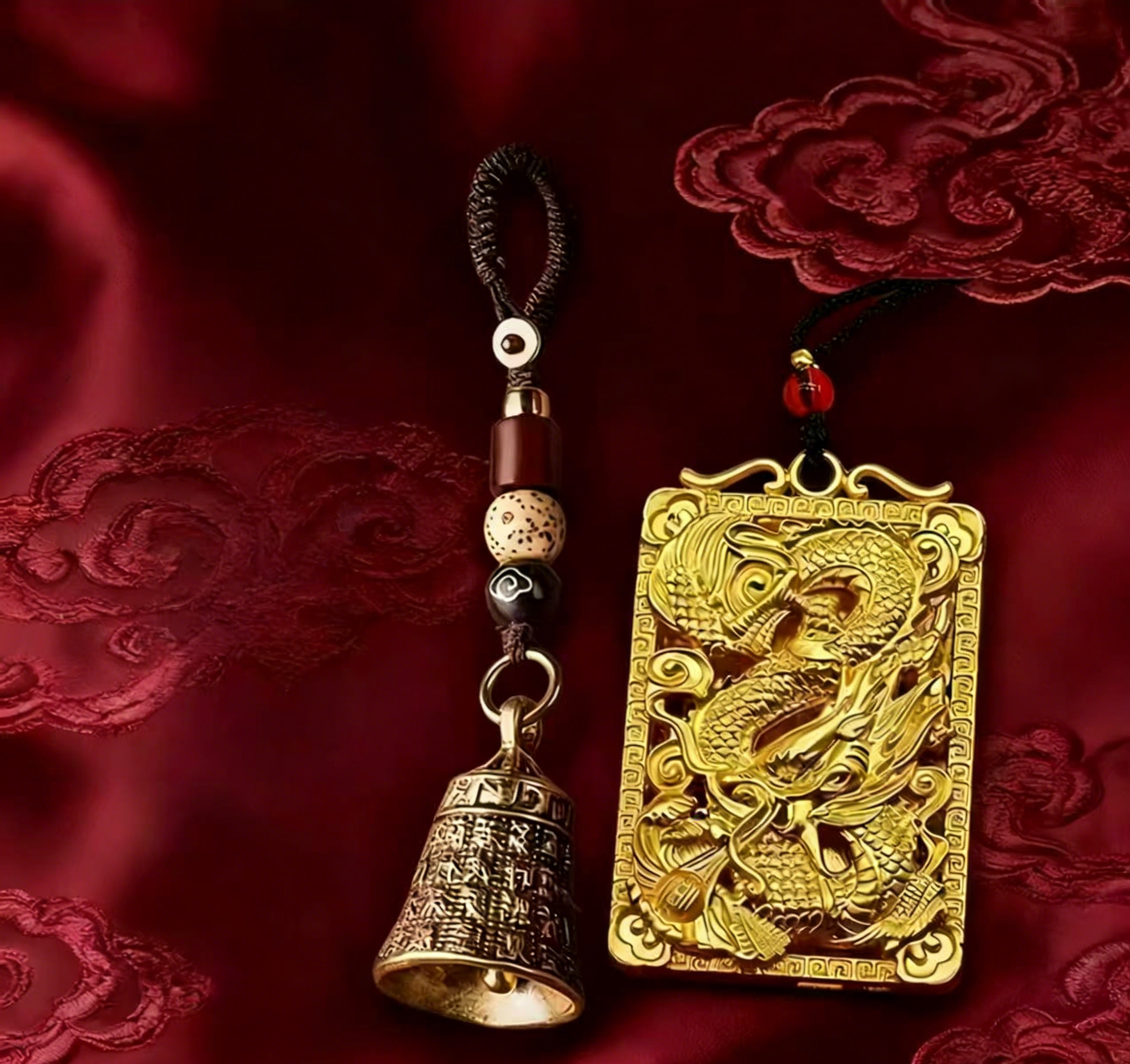 《青城・龍吟鎮運》如意鎖+心經鈴鐺+龍行龍牌